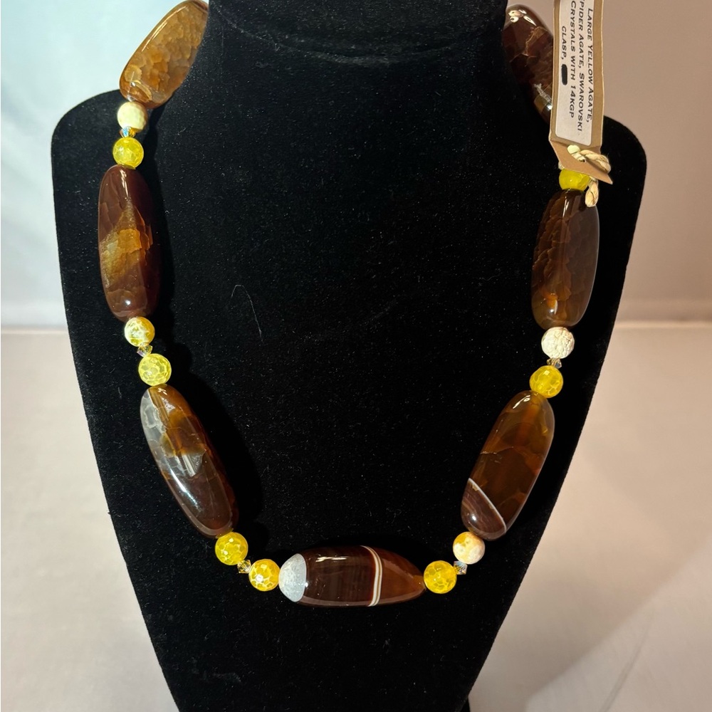 Spider Agate/ large yellow Agate, Swarovski crystal necklace with 14 kgp clasp